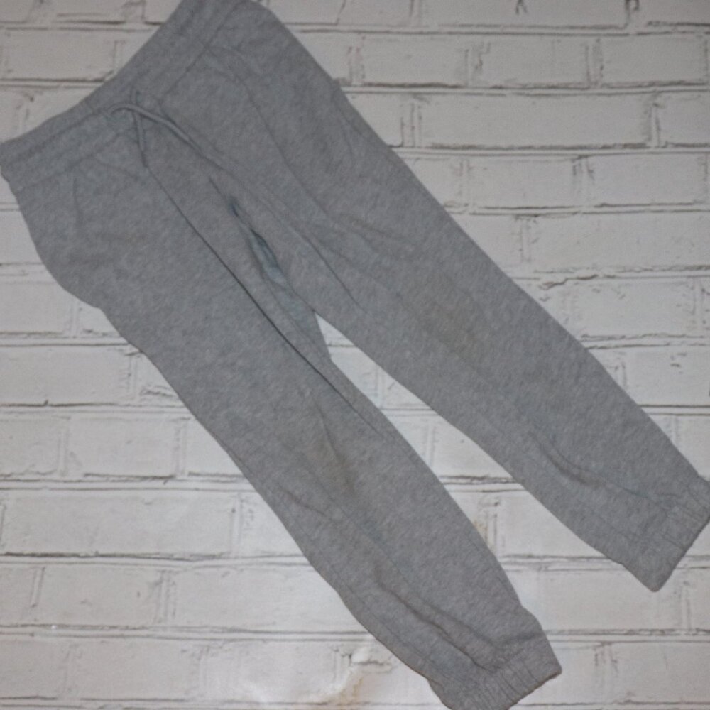 ⚽ Athletic Works Gray Sweatpants · Size 6–6X (Girls)